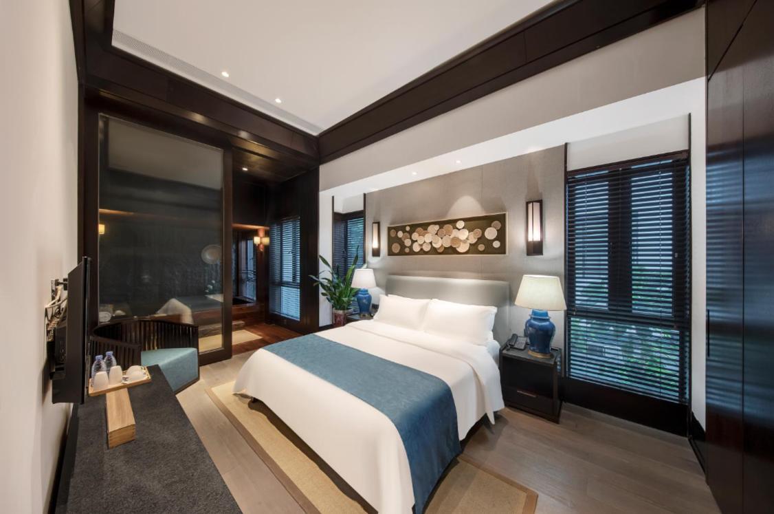 Howard Johnson Sandalwoods Resort Huizhou Huidong Exterior foto