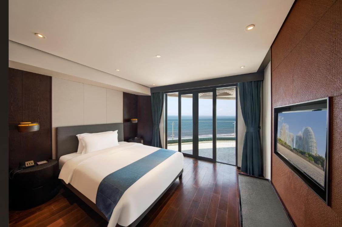 Howard Johnson Sandalwoods Resort Huizhou Huidong Exterior foto