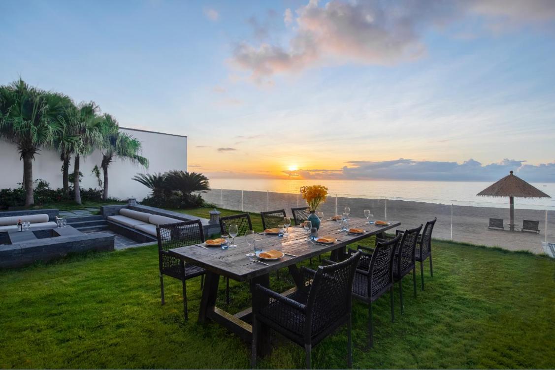 Howard Johnson Sandalwoods Resort Huizhou Huidong Exterior foto