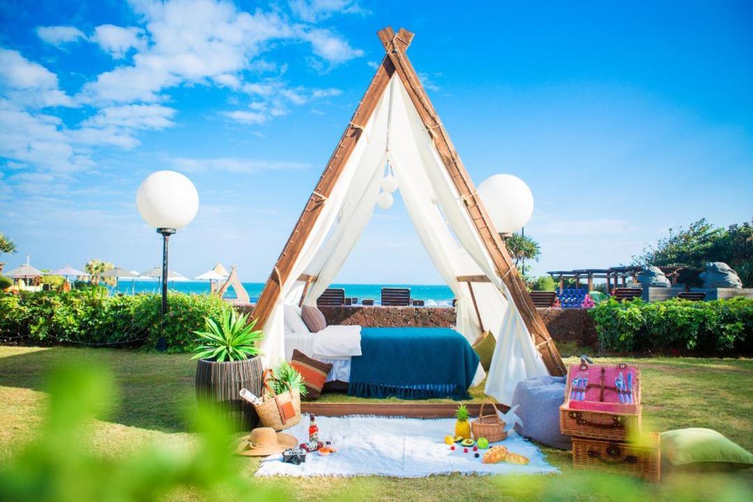 Howard Johnson Sandalwoods Resort Huizhou Huidong Exterior foto