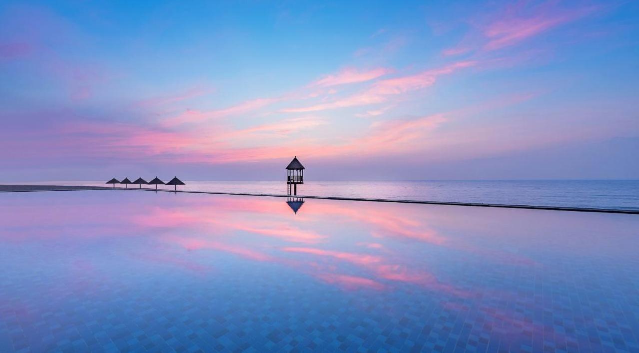 Howard Johnson Sandalwoods Resort Huizhou Huidong Exterior foto